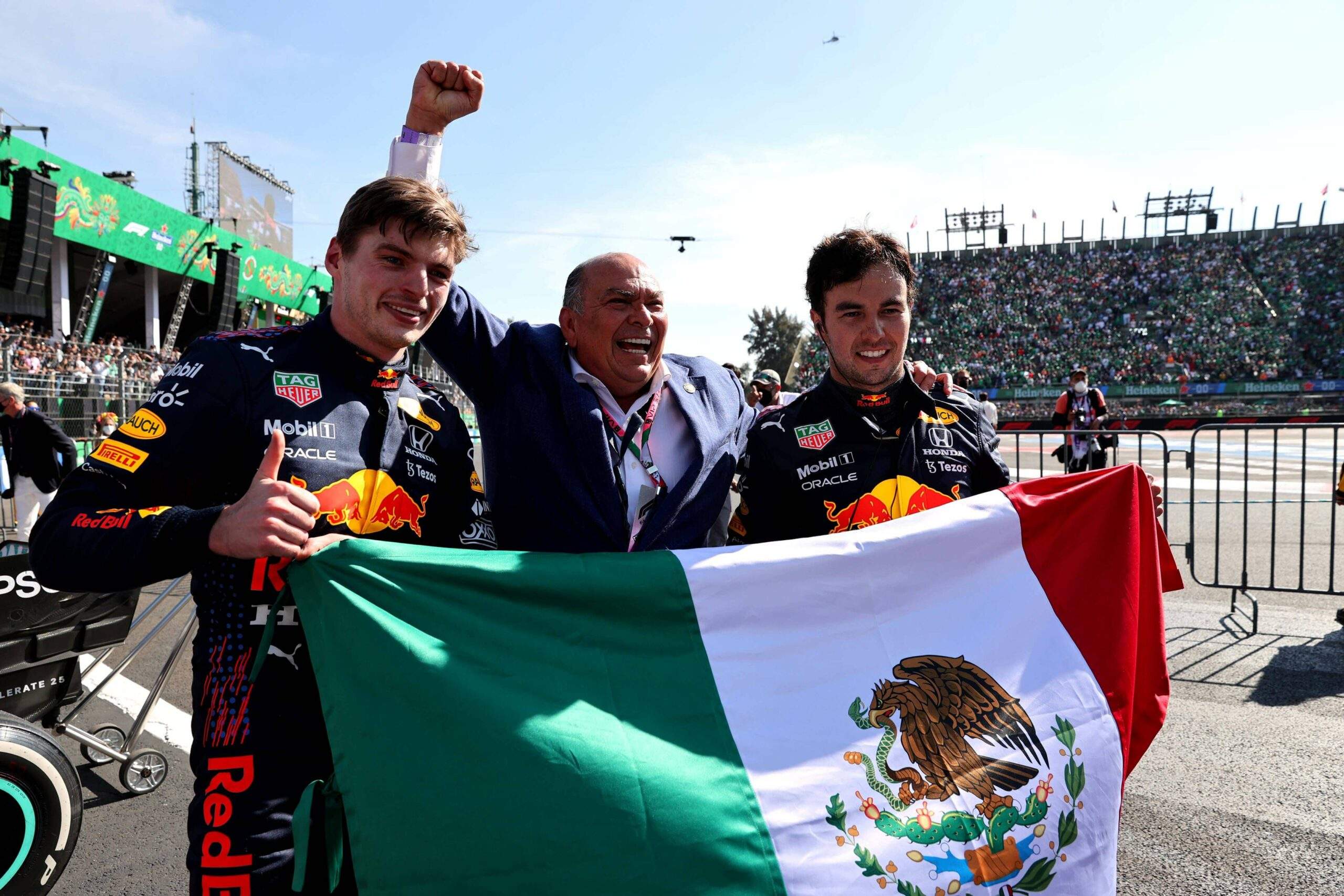 Max Verstappen, Antonio Perez i Checo Perez po GP Meksyku 2021