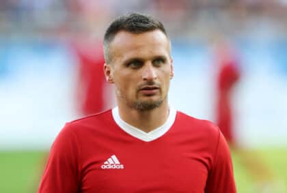 Wieczysta zwalnia trenera, a jego miejsce zajmuje… Sławomir Peszko