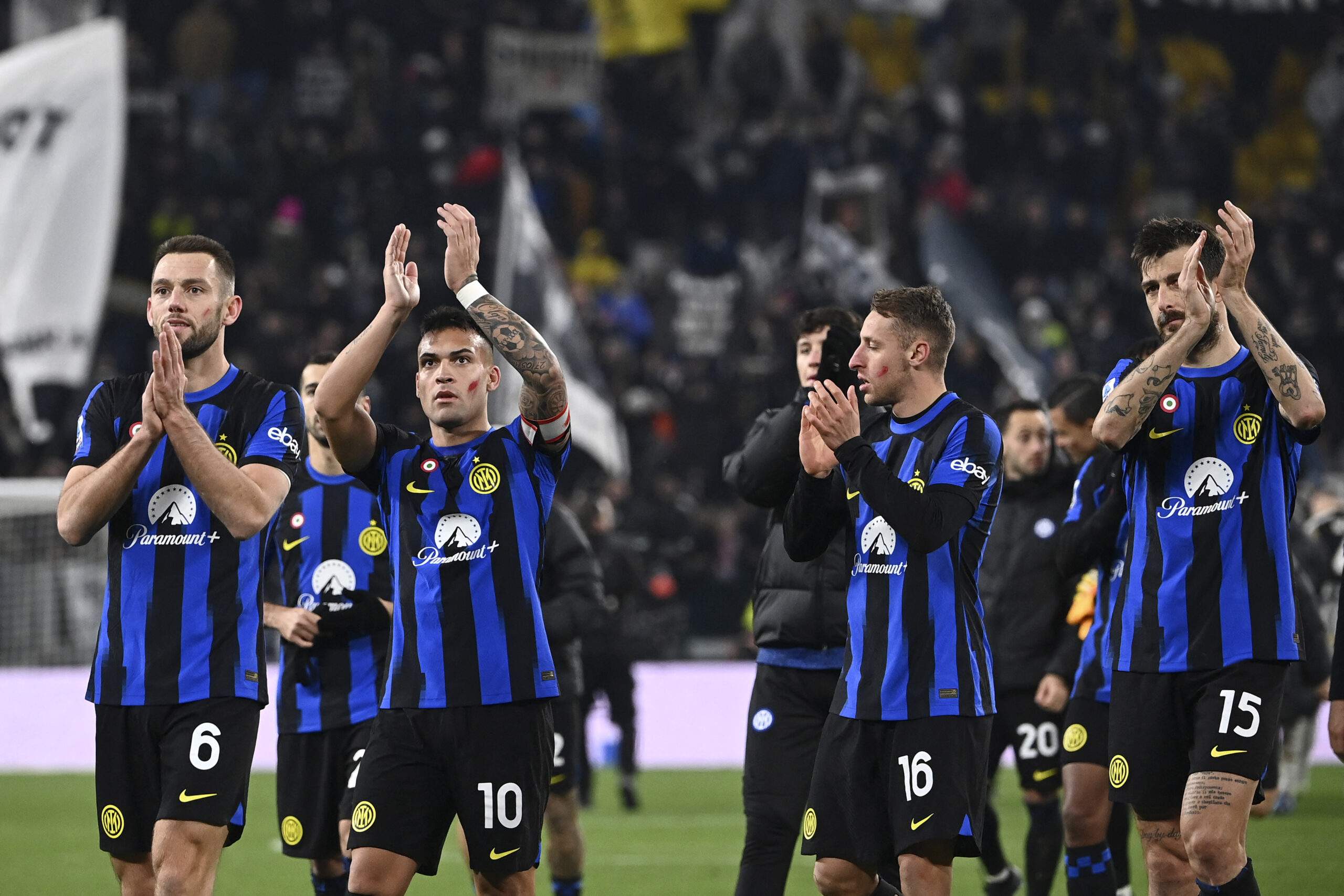 El Inter es hermoso y el Napoli está indefenso.  Los nerazzurri buscan el Scudetto