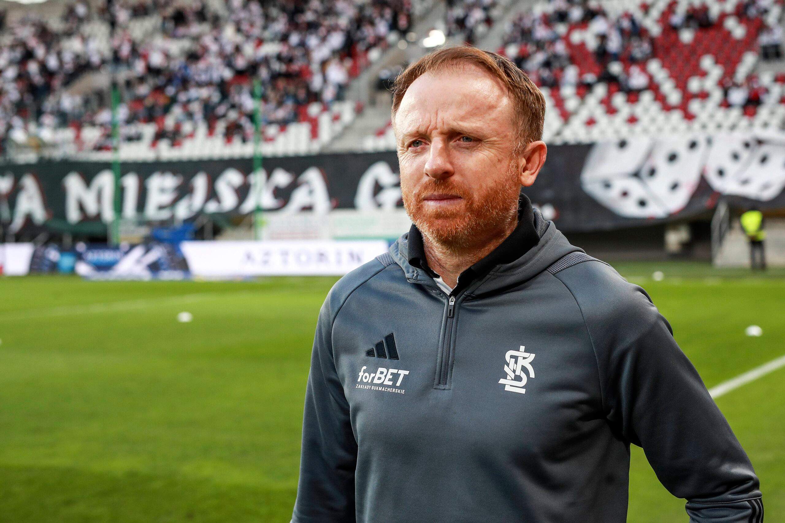 Piotr Stokowiec is no longer the coach of ŁKS.  The club announced a successor