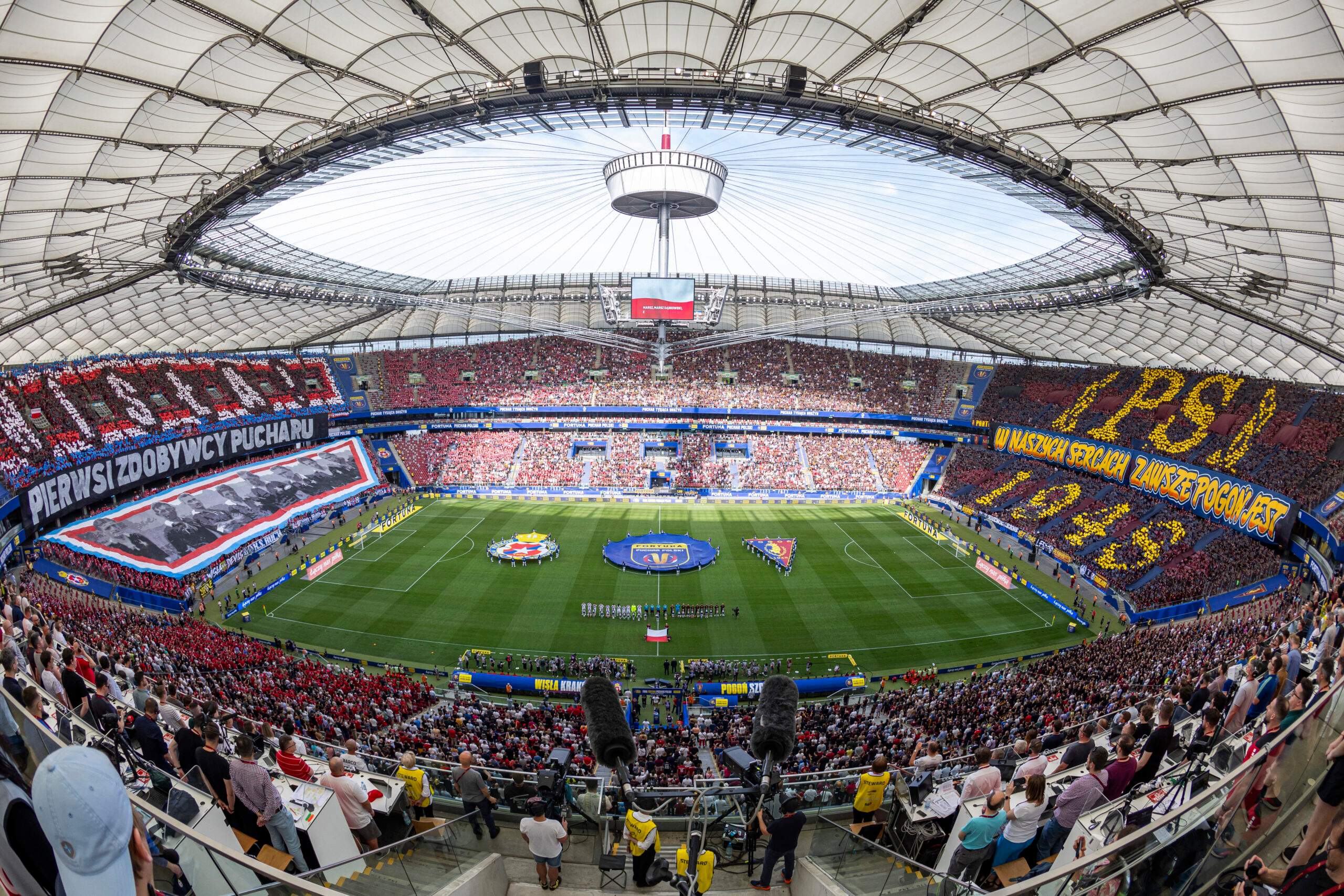 Trela: Święto polskiego futbolu. Stadionowe przeżycie, które pokazuje skok cywilizacyjny
