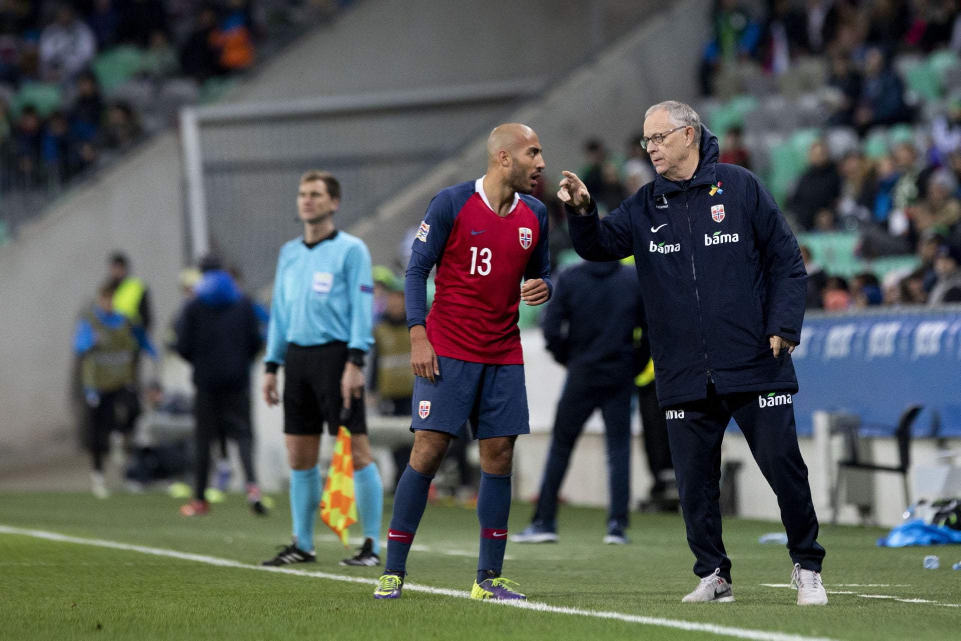 16.11.2018, Ljubljana, SLO, UEFA Nations League, Slowenien vs Norwegen, Liga C, Gruppe 3, im Bild Haitam Aleesami of Norway and Lars Lagerback, head coach of Norway // during the Nations League, League C, Group 3 match between Slovenia and Norway at the Ljubljana, Slovenia on 2018/11/16. EXPA Pictures © 2018, PhotoCredit: EXPA/ Sportida/ Urban Urbanc *****ATTENTION - OUT of SLO, FRA***** LIGA NARODOW PILKA NOZNA SEZON 2018/2019 FOT.EXPA/NEWSPIX.PL Austria, Italy, Spain, Slovenia, Serbia, Croatia, Germany, UK, USA and Sweden OUT! --- Newspix.pl *** Local Caption *** www.newspix.pl mail us: info@newspix.pl call us: 0048 022 23 22 222 --- Polish Picture Agency by Ringier Axel Springer Poland