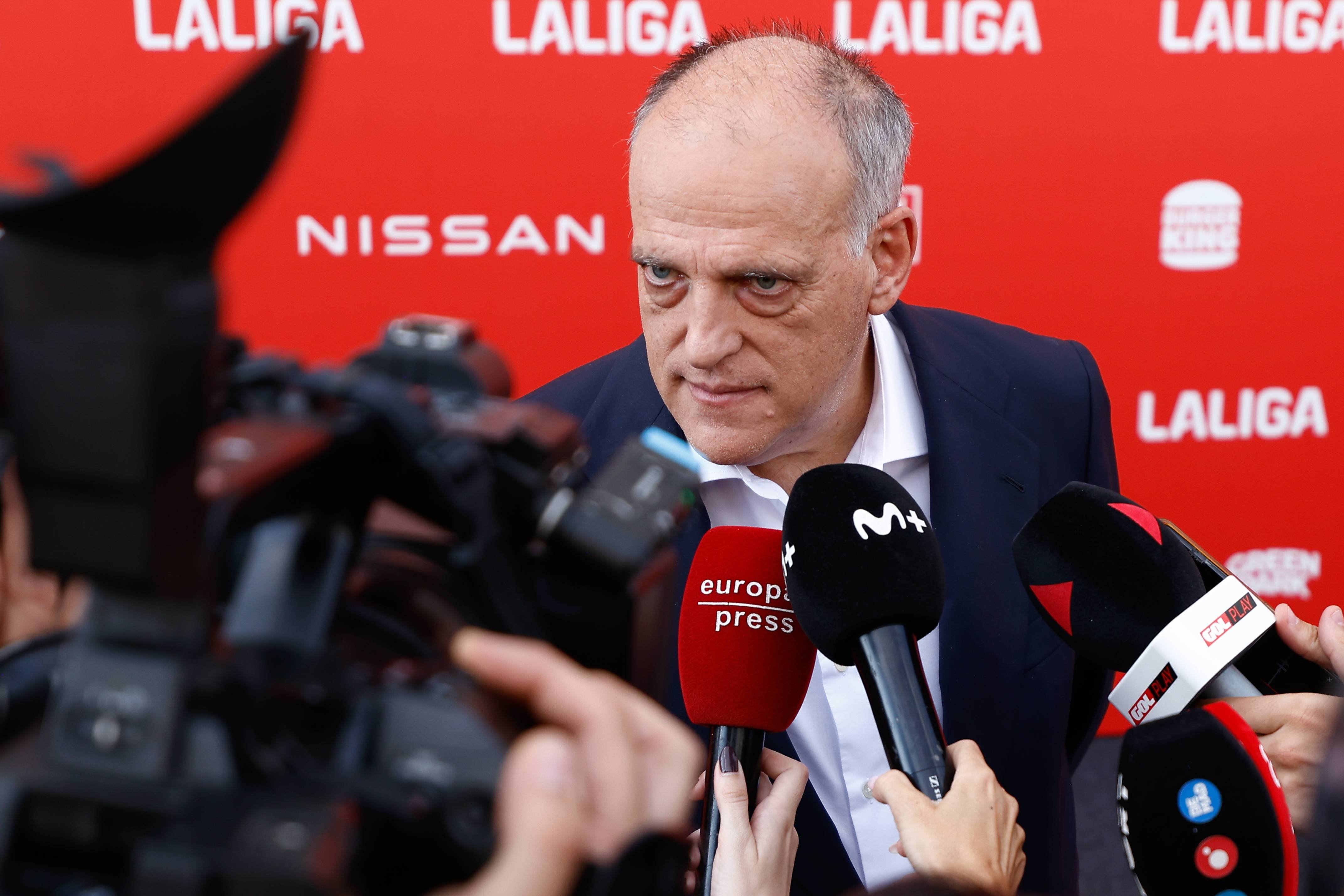 Kolejny młody polski stoper kontuzjowany. „Nie wygląda to dobrze”