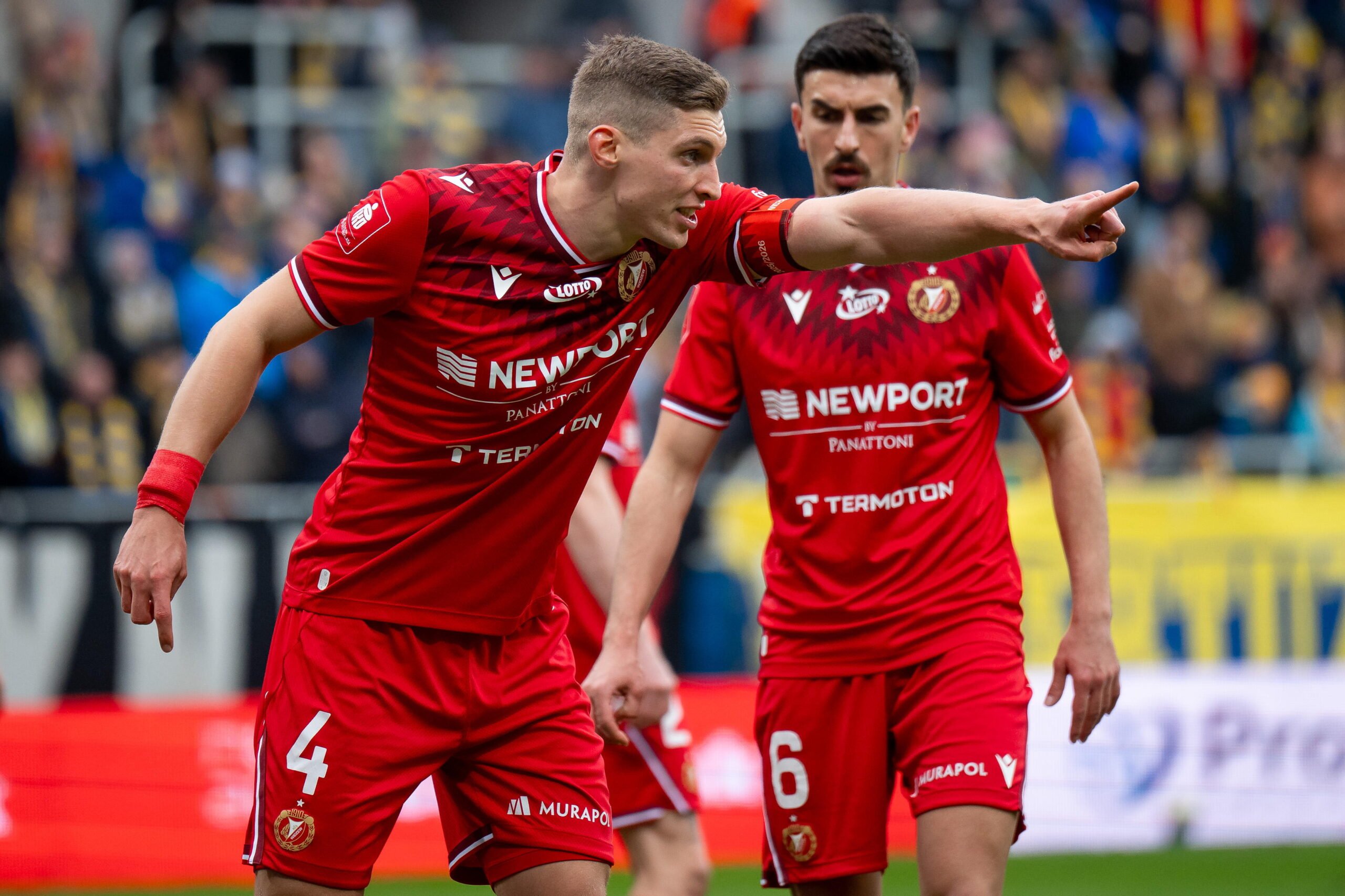 Widzew kontra Górnik: Starcie o przetrwanie i mistrzowskie ambicje