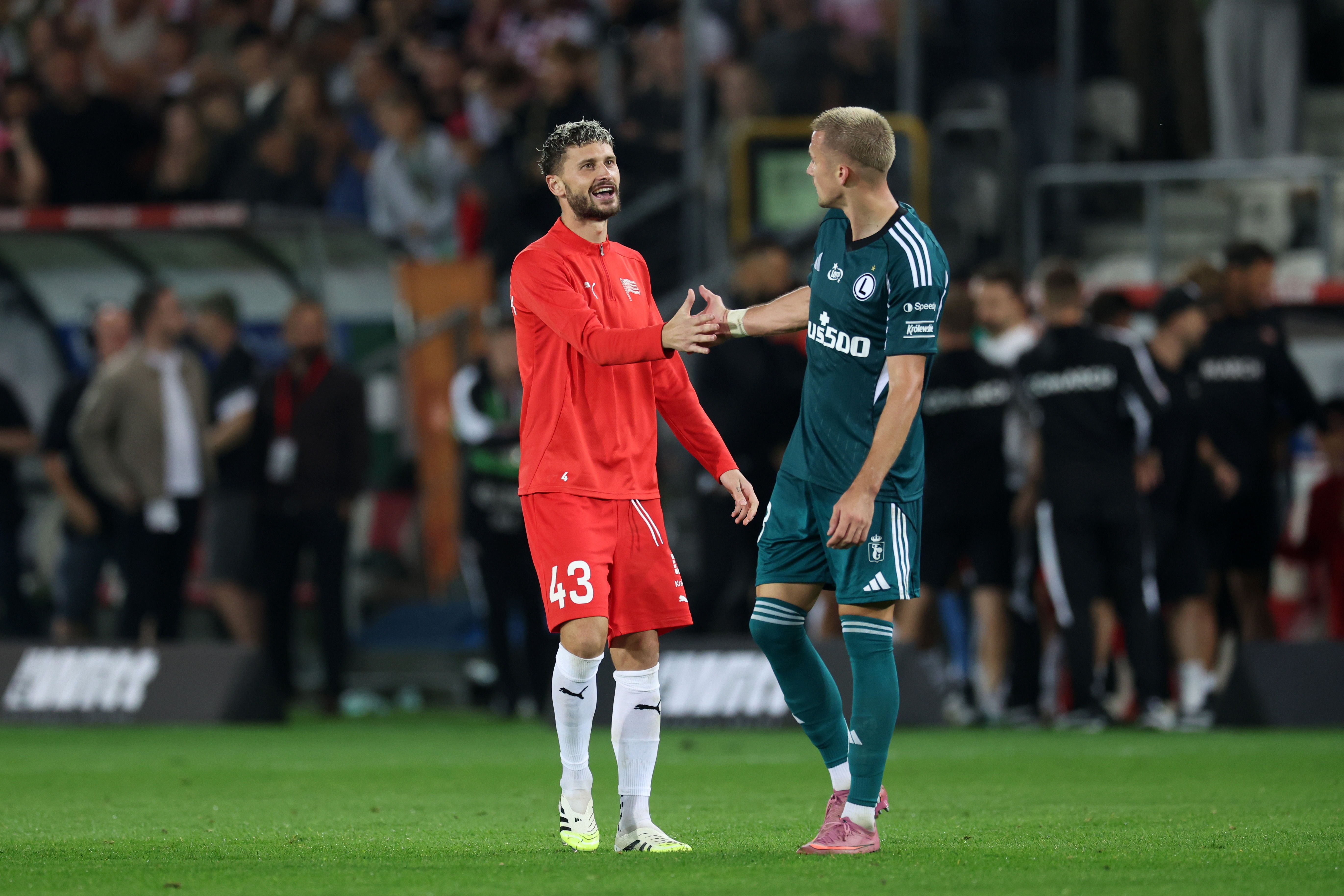 LIVE: Czy Legia wygra w końcu przy Kałuży?