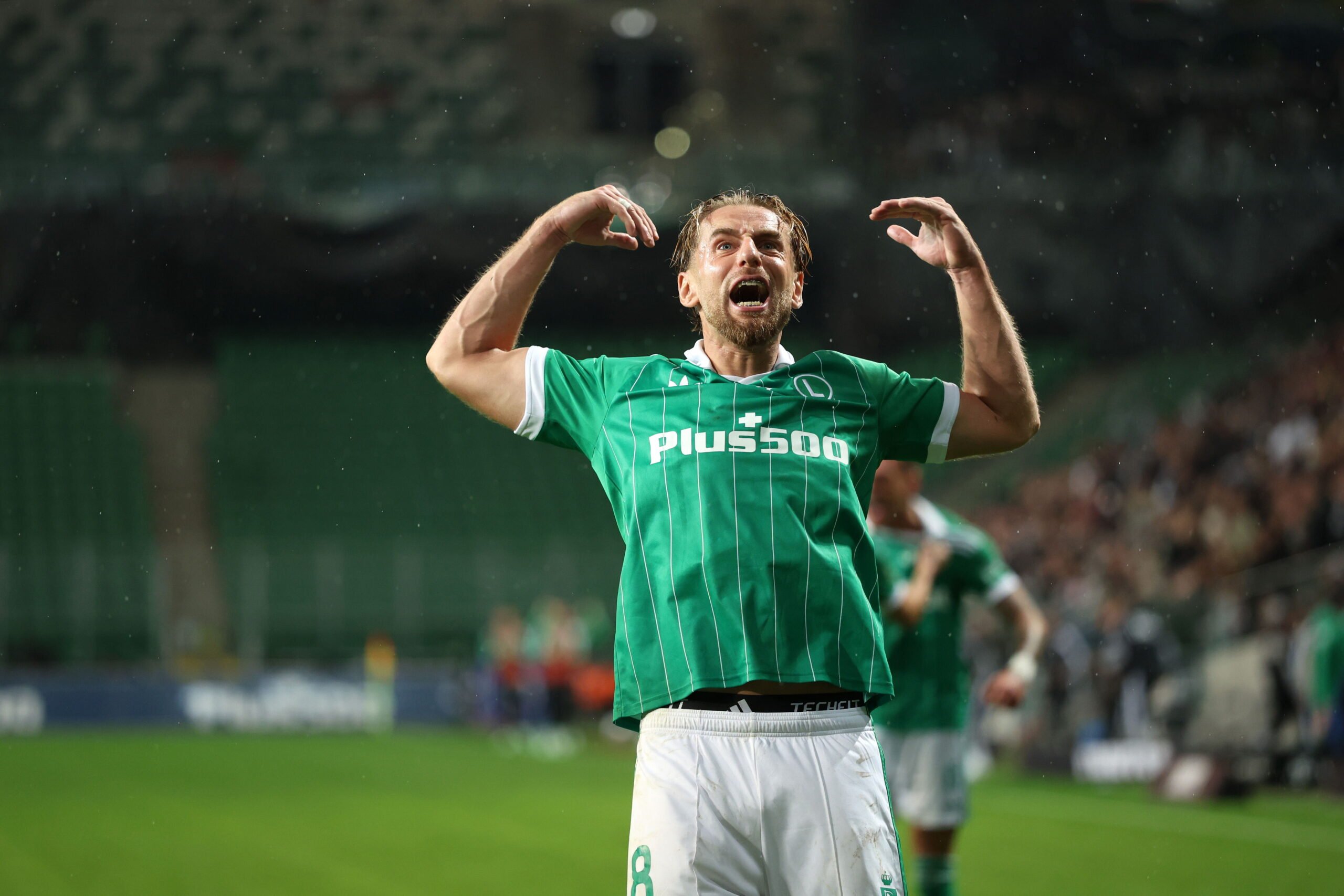 Rafał Augustyniak w meczu z Lechem Poznań