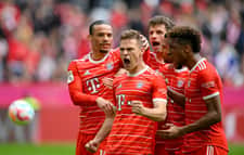 Bayern o krok od półfinału. Kimmich wpakował piłkę do siatki [WIDEO]