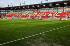 UEFA pomoże poprawić stan murawy w Sosnowcu przed meczem Raków – Sporting