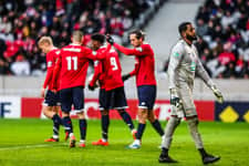 Absurdalny błąd obrońcy Stade Reims w meczu z LOSC Lille [WIDEO]