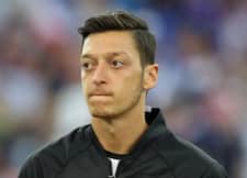 Mesut Özil wstawił się za Cristiano Ronaldo w mediach społecznościowych