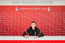 Młody Polak podpisał kontrakt z Liverpoolem