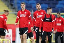 Polak z&nbsp;pierwszym golem w&nbsp;sezonie. Prowadzi go&nbsp;słynny piłkarz