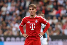Legenda Bayernu chce porozmawiać z&nbsp;Lennartem Karlem. „Potrzebuje pokory”