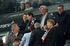 Prywatne więzienia, wyciek ropy, obozy dla Ujgurów. Oto grupa kapitałowa Legii