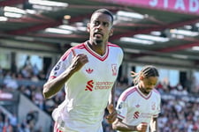 Liverpool wyszarpał zwycięstwo! Brentford nie&nbsp;odpuścił nawet w&nbsp;dziewiątkę