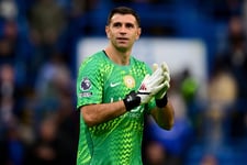 Emiliano Martinez cierpiał na&nbsp;ostatnich MŚ. „Nadal potrzebuję operacji”