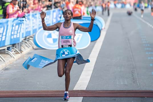 Szok! Etiopka poprawiła rekord świata w maratonie o ponad dwie minuty