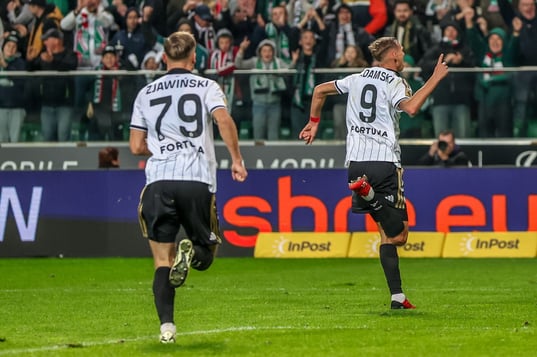 Sektor gości zamknięty, wynik rozstrzygnięty. Legia lepsza od&nbsp;Wisły