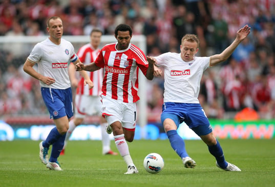 Były piłkarz Premier League zaatakowany przez&nbsp;psy. Aż&nbsp;50 szwów