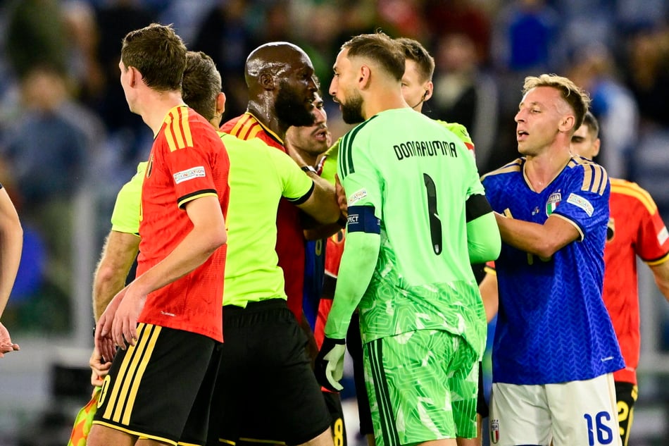 Gorąco w&nbsp;meczu Włochy – Belgia. Lukaku zagotował Donnarummę [WIDEO]