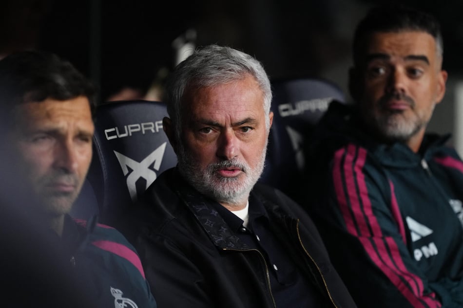 Mourinho wbija szpilę sędziom po&nbsp;El&nbsp;Clásico. Flick mówi o&nbsp;kontuzjach