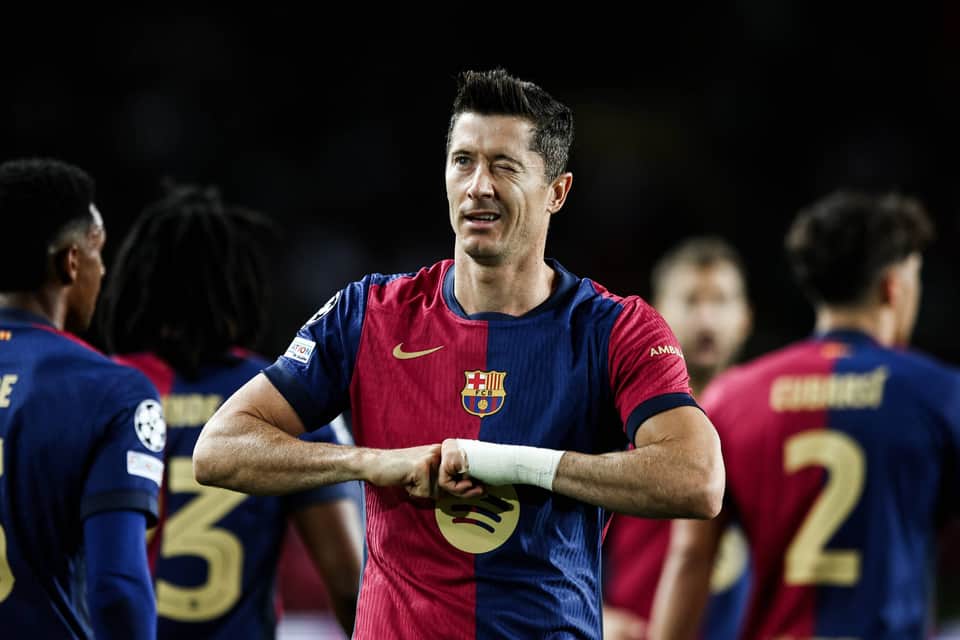 Robert Lewandowski z asystą i golem w El Clasico, FC Barcelona prowadzi 3:1 w Superpucharze Hiszpanii [Źródło: Weszlo]