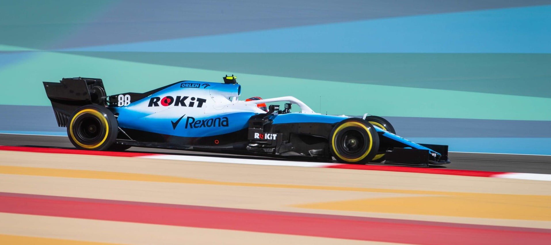 Kubica znów dojechał ostatni, ale światełko w tunelu widać